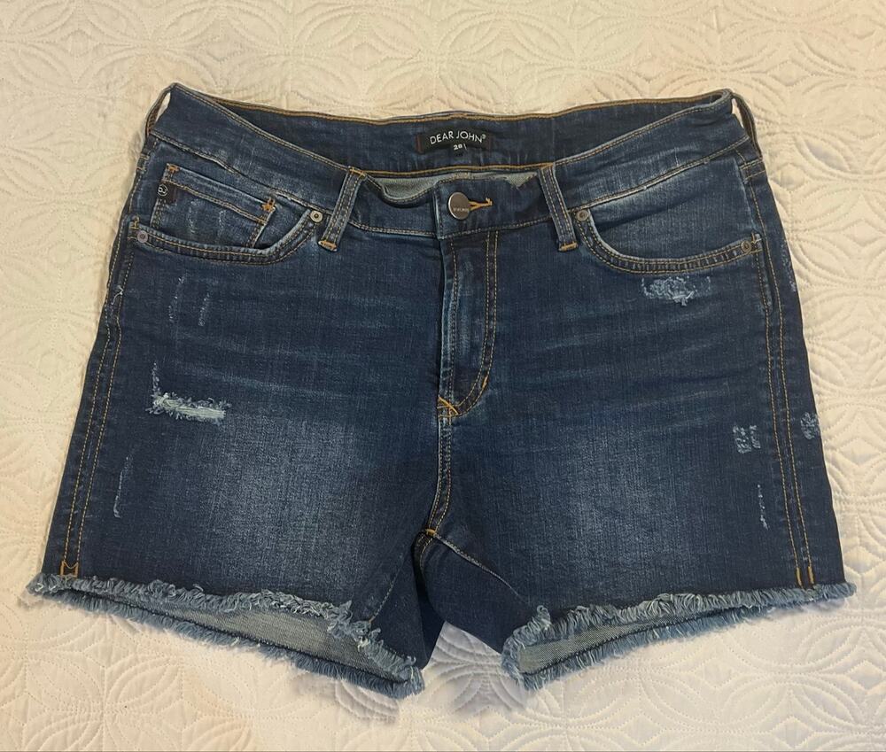 Dear John Distressed Denim
Shorts Dark Wash
Size 28